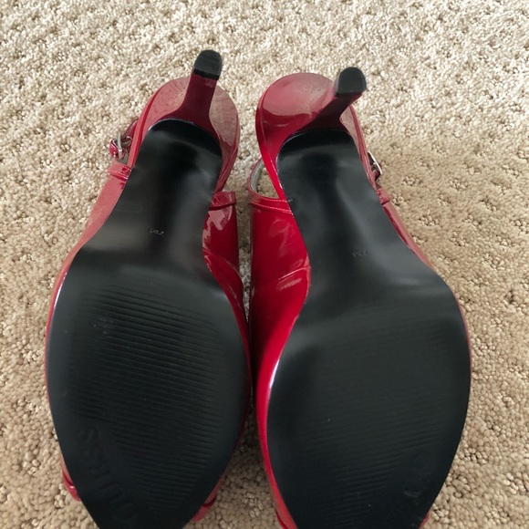 A nice pair of shoes from Guess - Picture 5 of 5